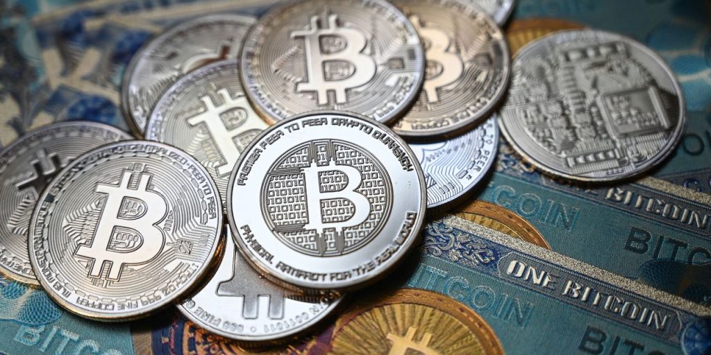 Bitcoin Prices Are Falling. Potential U.S. Default Is a Risk to Stablecoins.