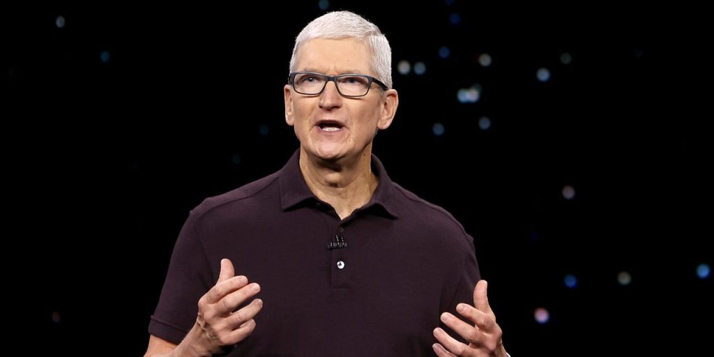 Apple-Broadcom Deal for 5G Chips Is a ‘Buy American’ Moment