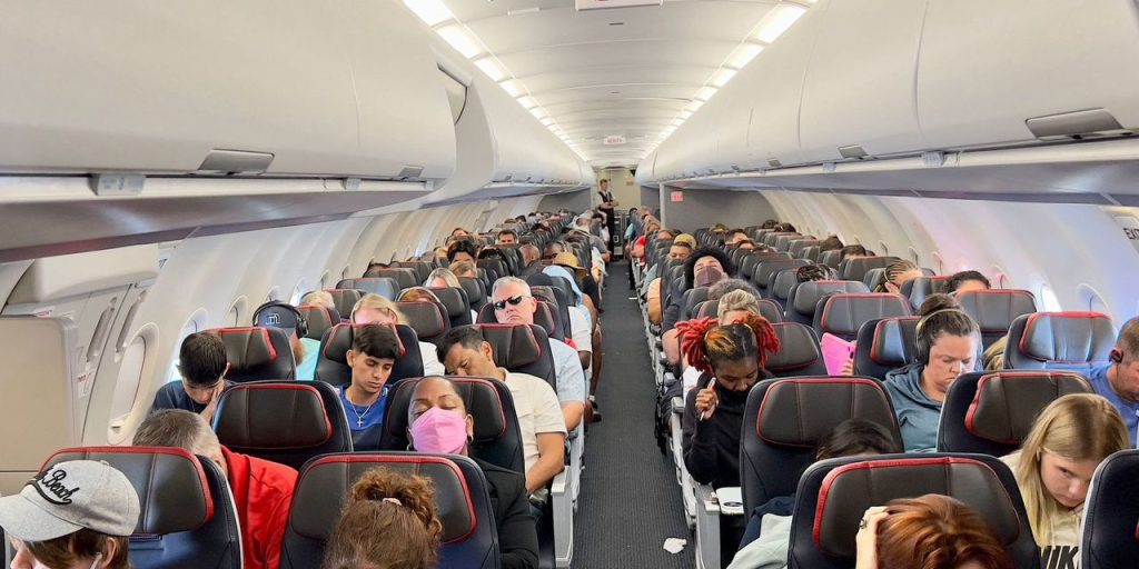 Flying with Thanksgiving food? TSA dishes rules for traveling with foodstuffs this holiday season