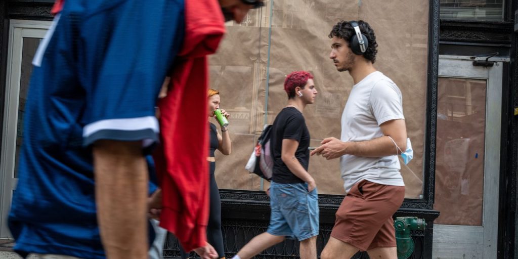 Consumer confidence slips to six-month low. Americans ‘gloomy’ about economy.