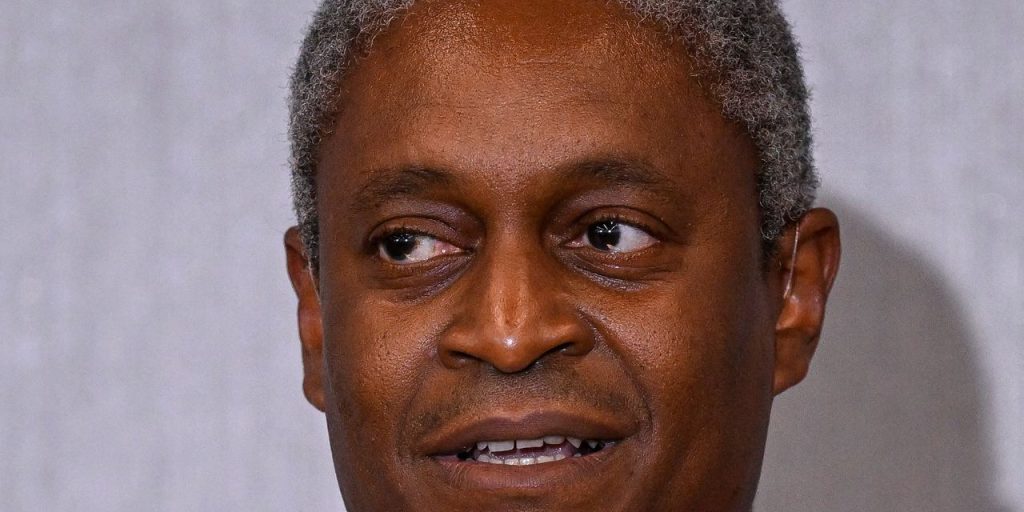 Fed’s Bostic discloses violations of trading rules before 2022 FOMC meeting