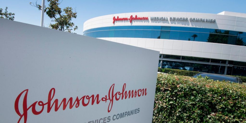Want to Make $1,000 in 2 Weeks? Buy 99 Shares of J&J Stock.