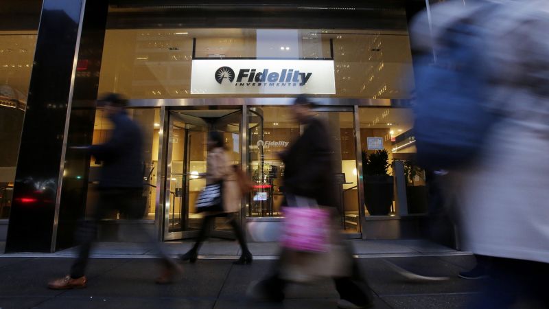The average 401(k) balance is up 39% in the past decade, Fidelity says