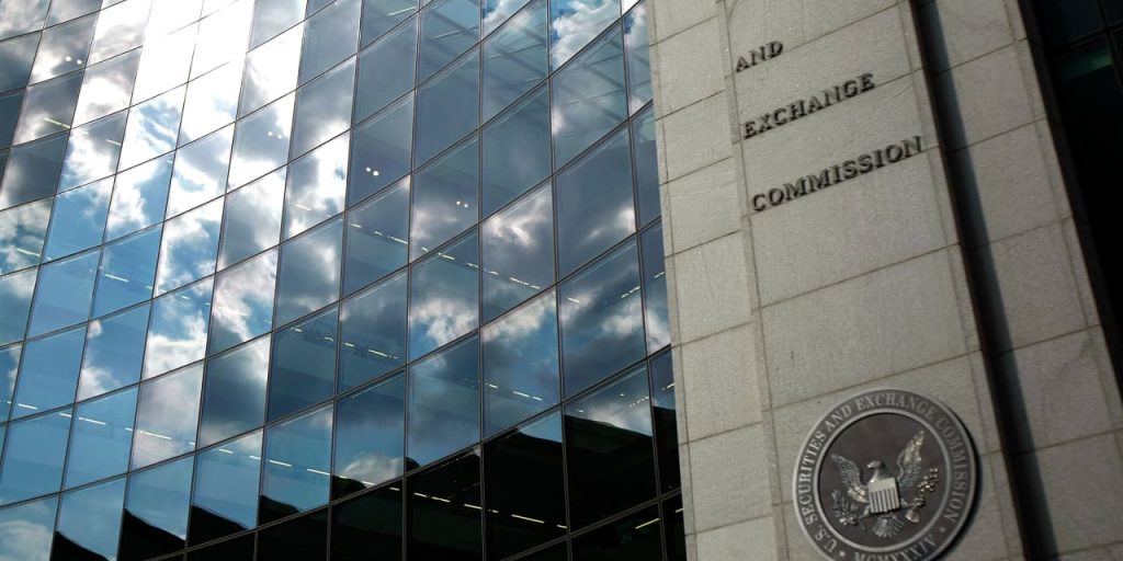 SEC Shakes Up Payments for Trade-Tracking System