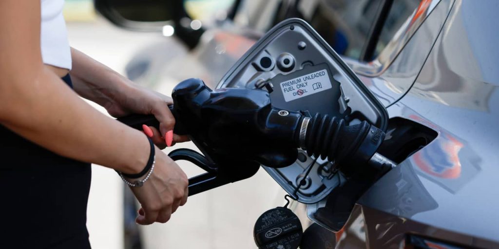 U.S. Consumers Are Flush With Cash. They Don’t Feel That Way.