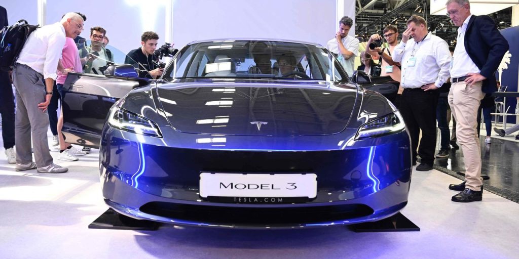 Tesla readies record-sized pool of EV leases for bond deal, a sign of resilience in luxury