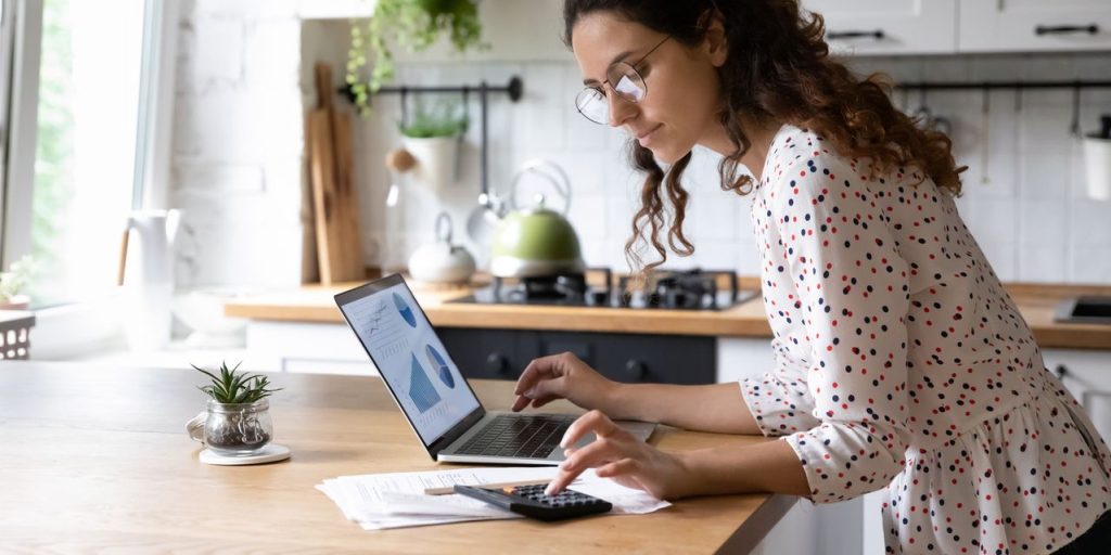 Opinion: ‘Money silence’ has a cost. Let’s debunk these myths about women investors.