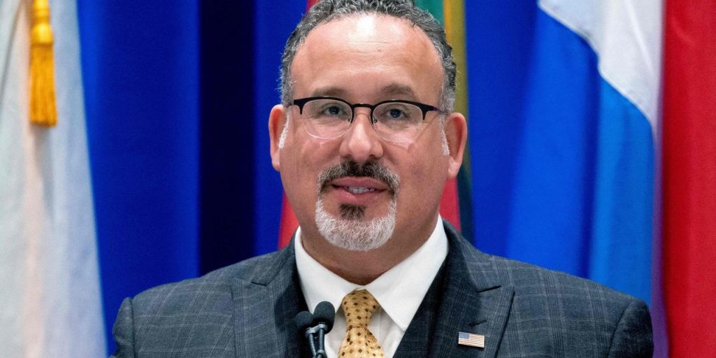 Student-loan servicer MOHELA failed to send 2.5 million borrowers timely billing statements, feds say