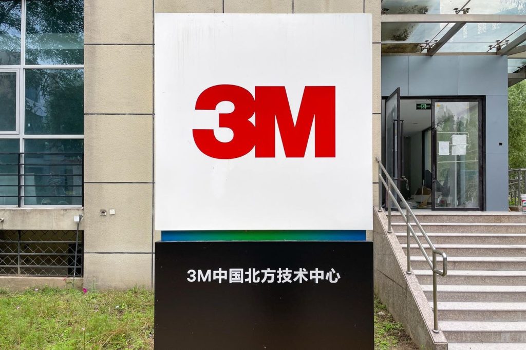 What’s Next For 3M Stock After A 24% Fall This Year?