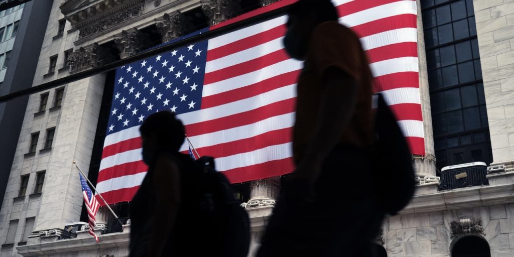 Stocks shrug off downturn fears as number of companies citing ‘recession’ drops