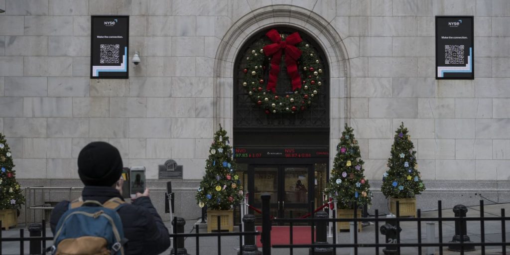 Investors should do this in 2024 instead of chasing the S&P 500, says Wells Fargo