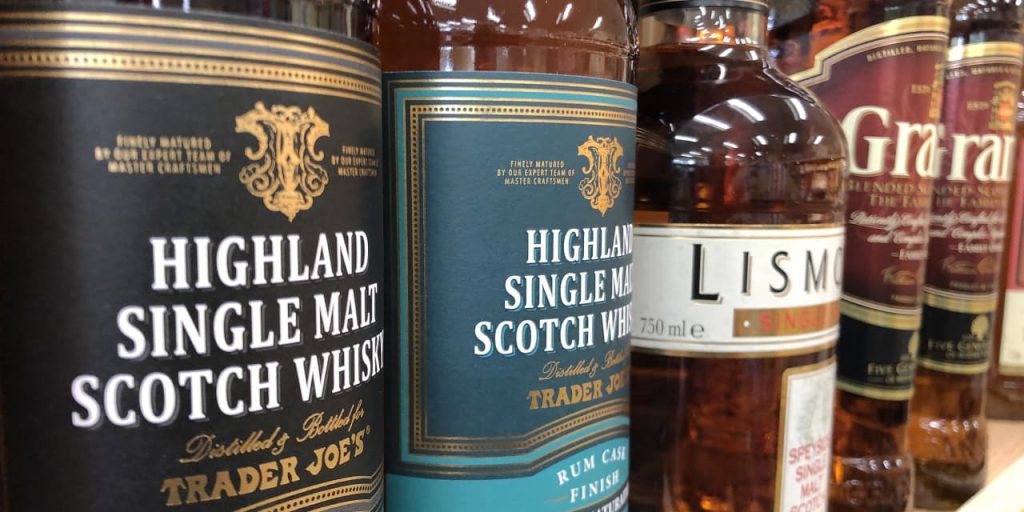 Import prices fall for second straight month as U.S. inflation eases