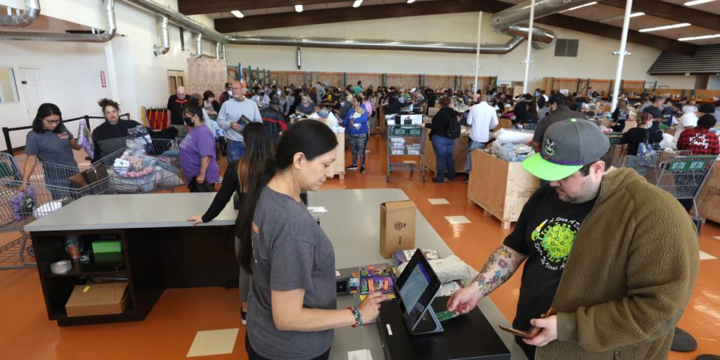 After ‘two years of regular gut punches,’ here’s some good news about credit-card APRs