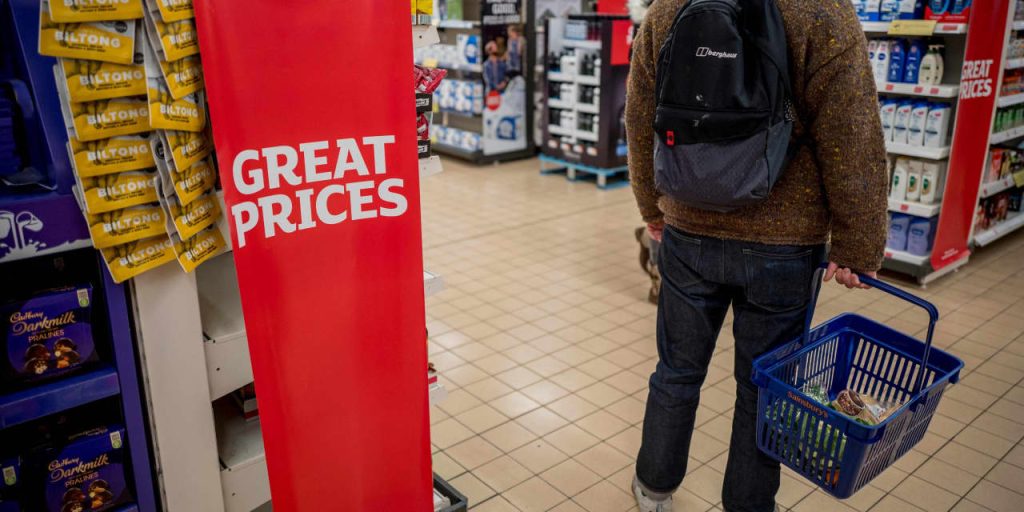 Steady U.K. inflation sees pound and bond yields fall as traders boost Bank of England rate-cut bets