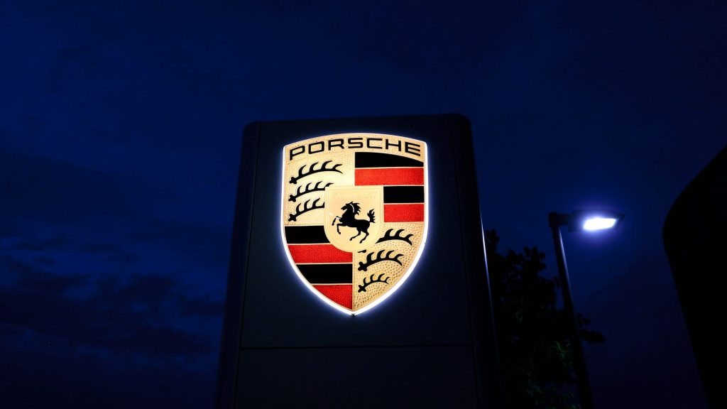 Porsche shares fall 5% after automaker cuts 2024 outlook on aluminium alloy shortage